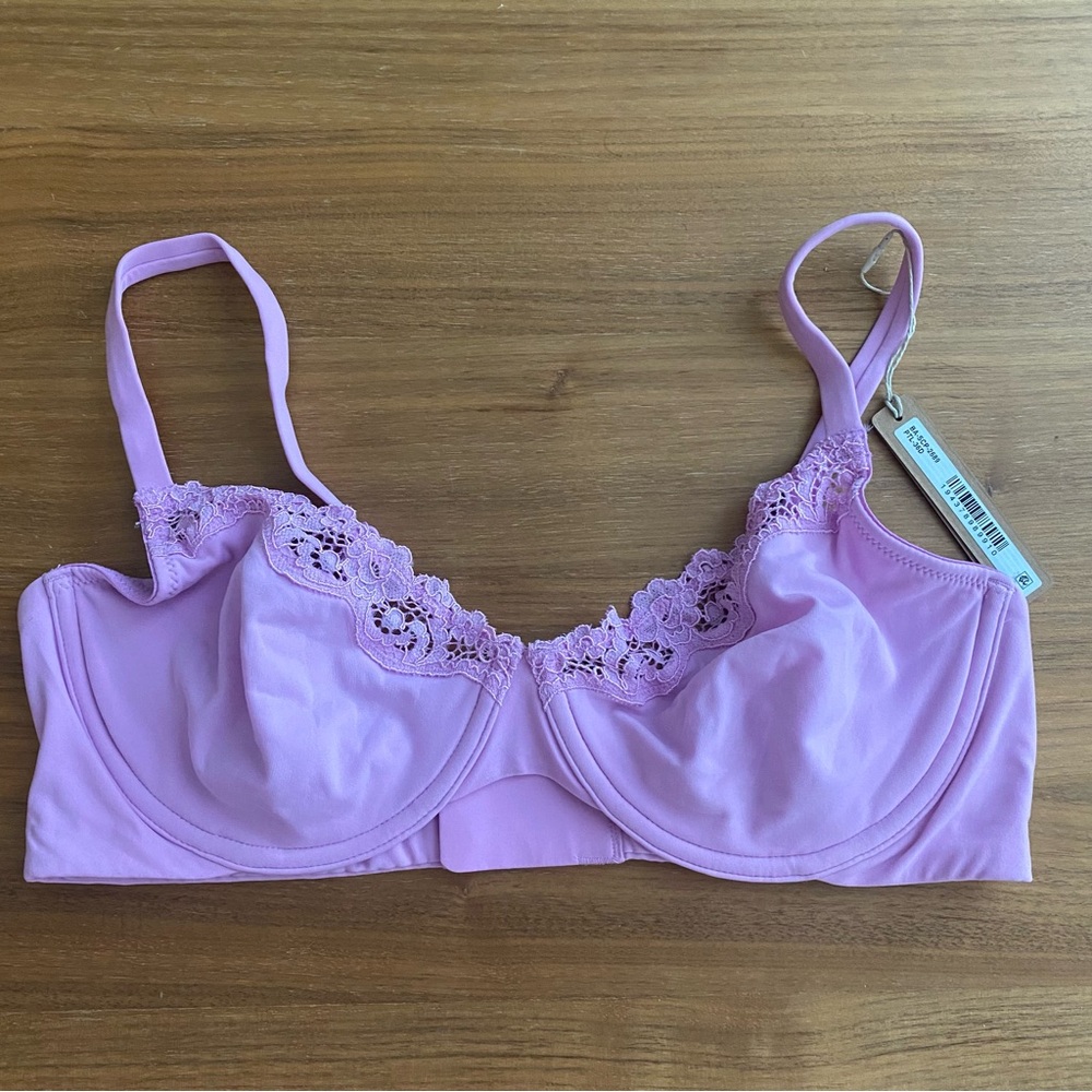 SKIMS Fits Everybody Lace Bra 🩷💜 light pink / lavender & NWT
